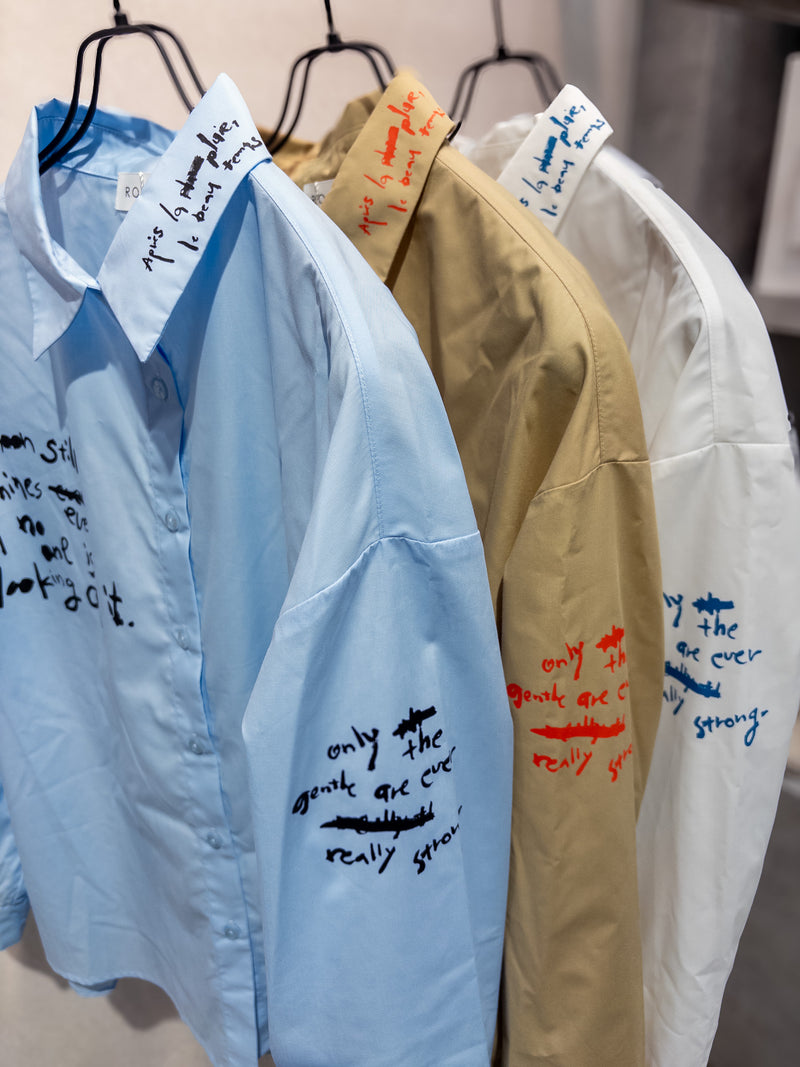 TOPS & OUTERWEAR