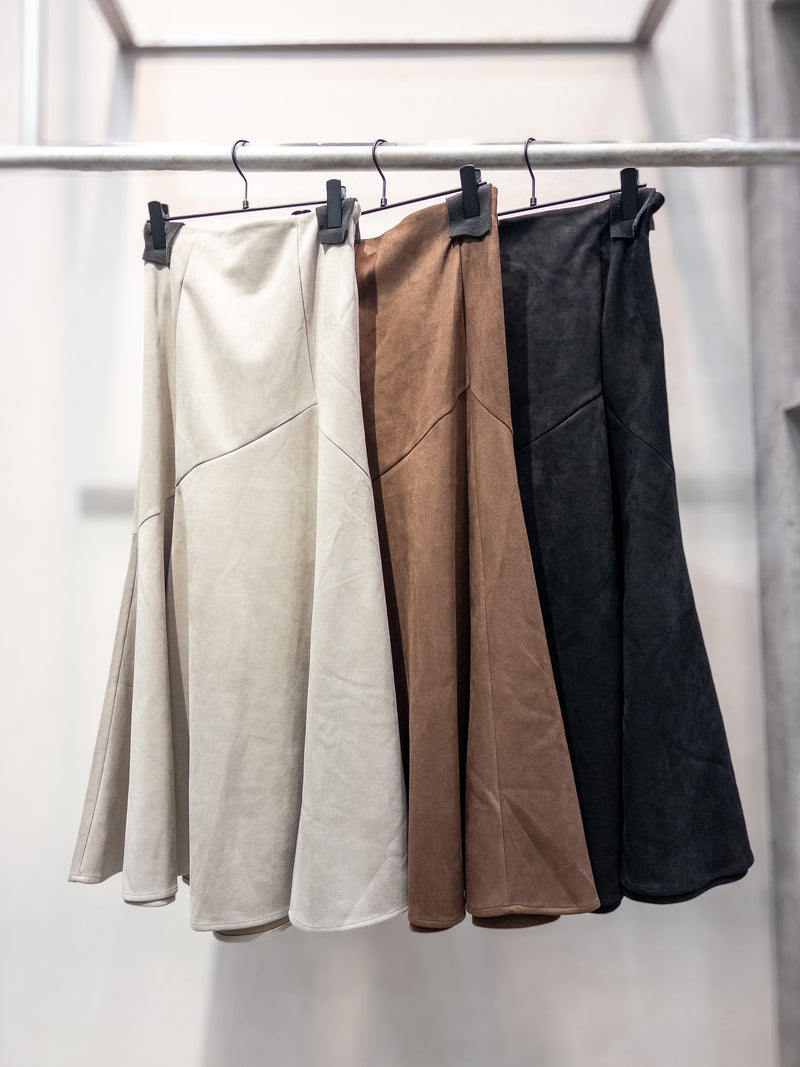 PANTS & SKIRTS